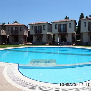 ** Otel Pia Mya Türkiye