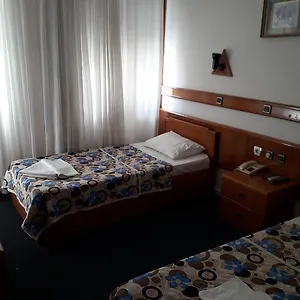 Hotel Opera